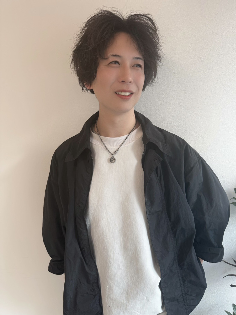 スタイリスト