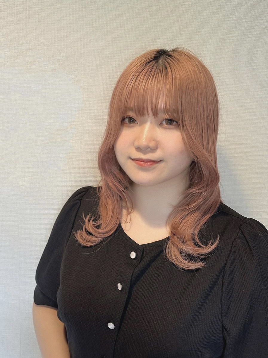 スタイリスト